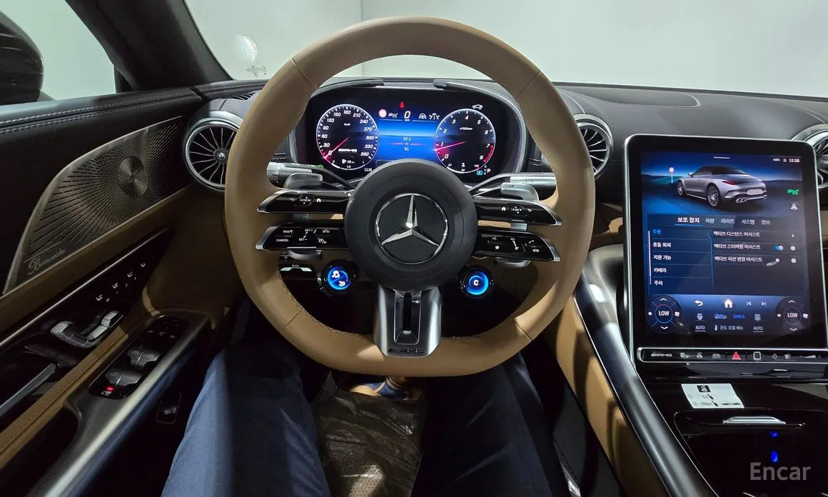 Mercedes-Benz SL-Class 2023 AMG SL63 4MATIC+ Manufaktur