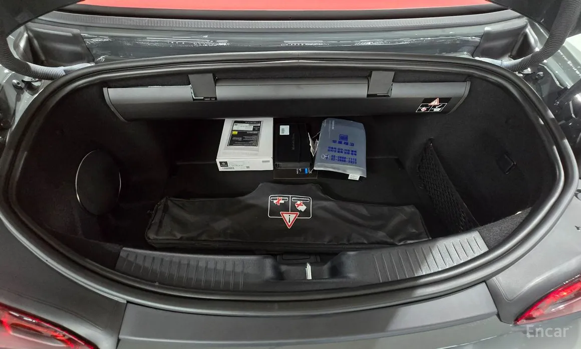 Mercedes-Benz SL-Class 2023 AMG SL63 4MATIC+ Manufaktur