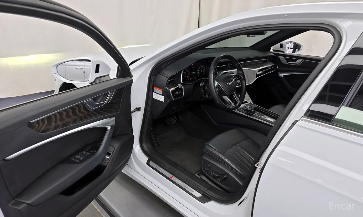 Audi A6 2019 45 TFSI Quattro Premium