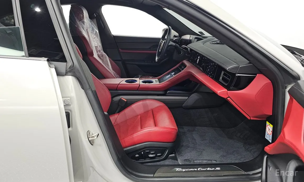 Porsche Taycan 2020 Turbo S