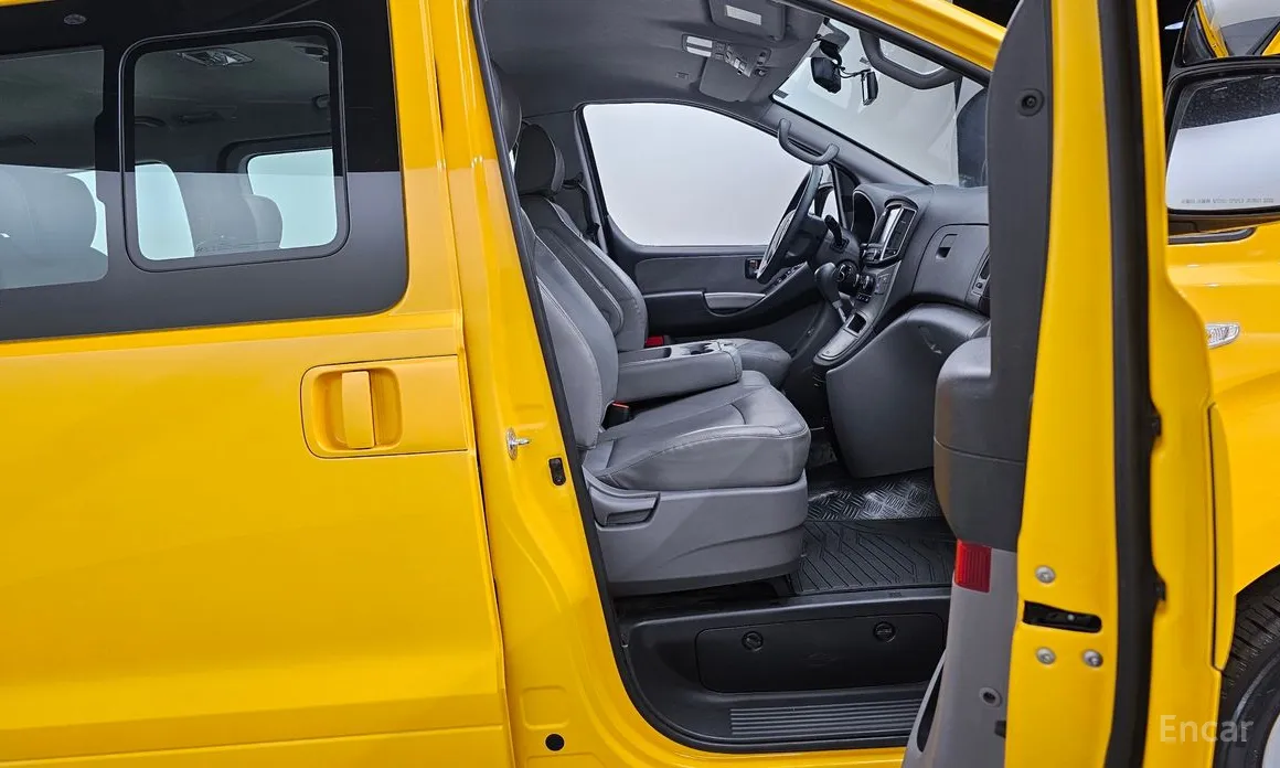 Hyundai Starex 2017 School Bus LPi