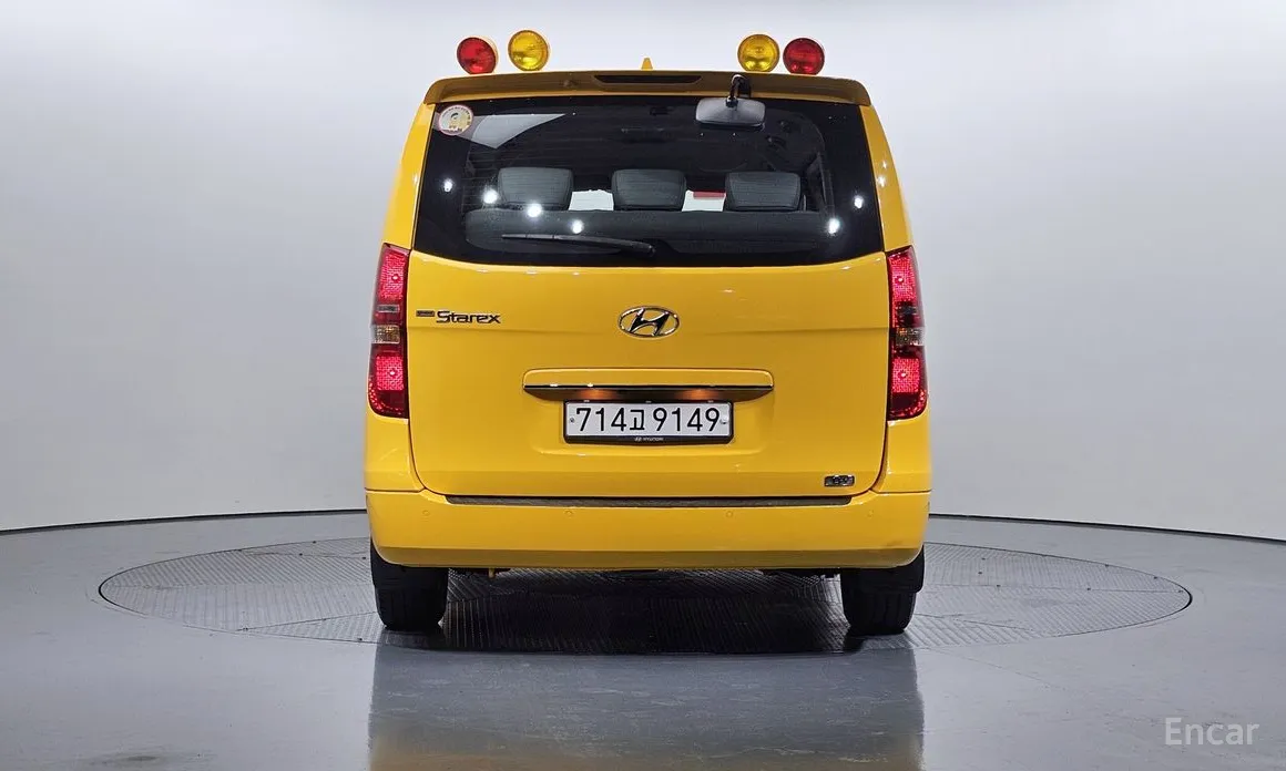 Hyundai Starex 2017 School Bus LPi