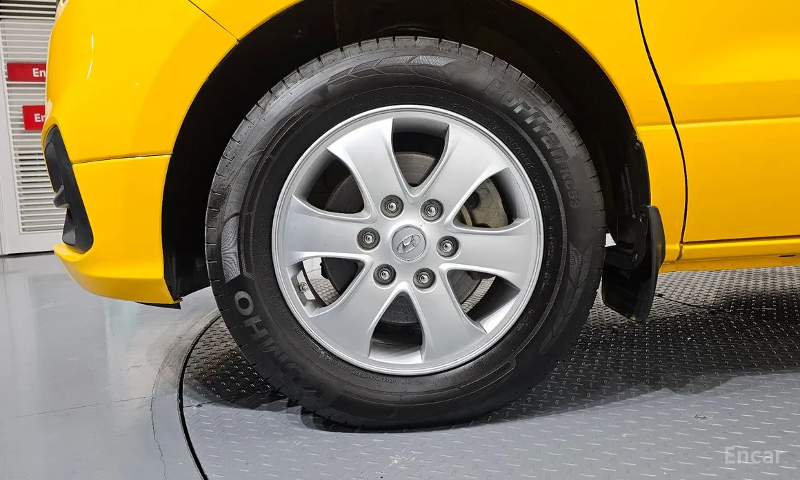 Hyundai Starex 2017 School Bus LPi