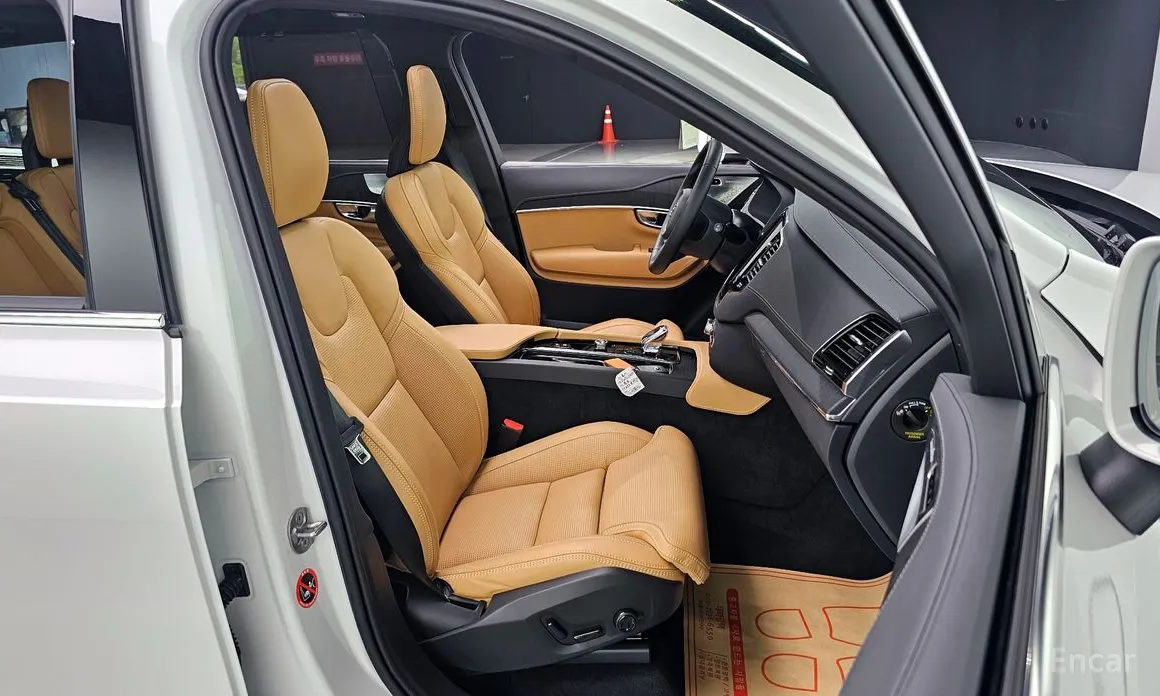 Volvo XC90 2016 B6 Ultra Bright