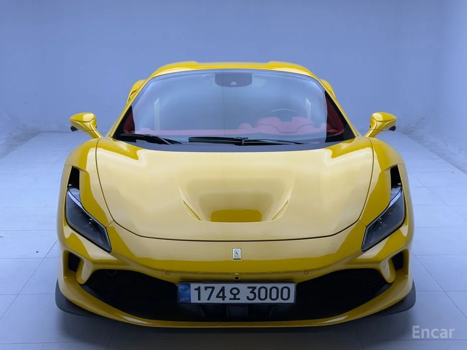 Ferrari F8 2019 3.9 V8