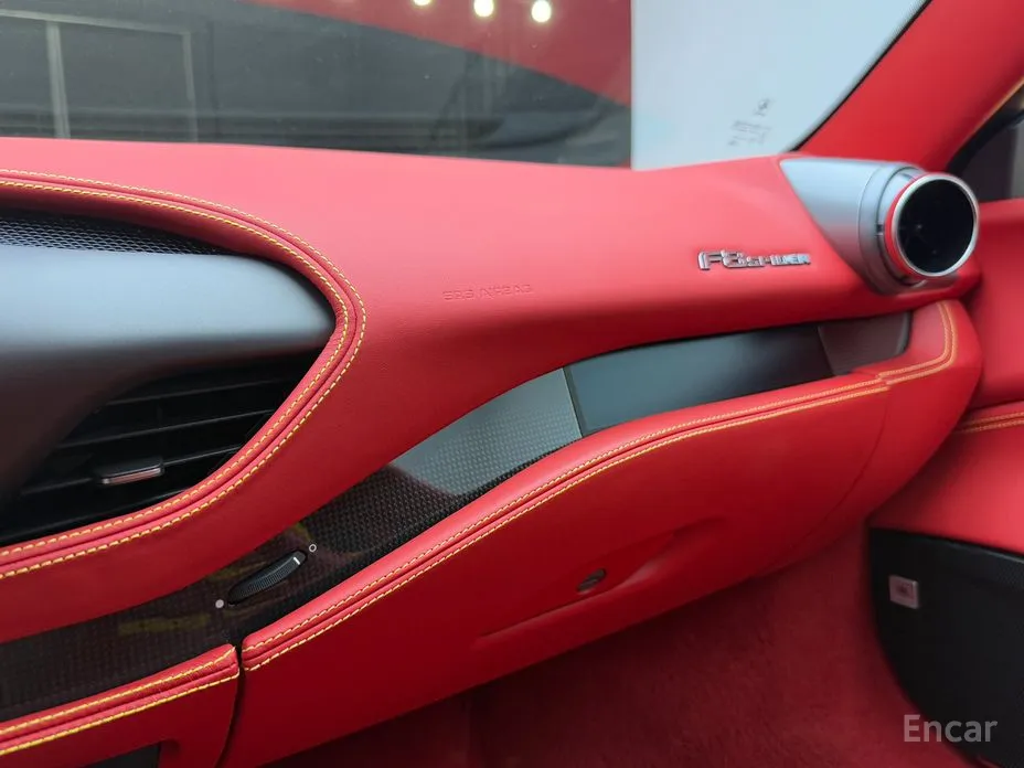 Ferrari F8 2019 3.9 V8