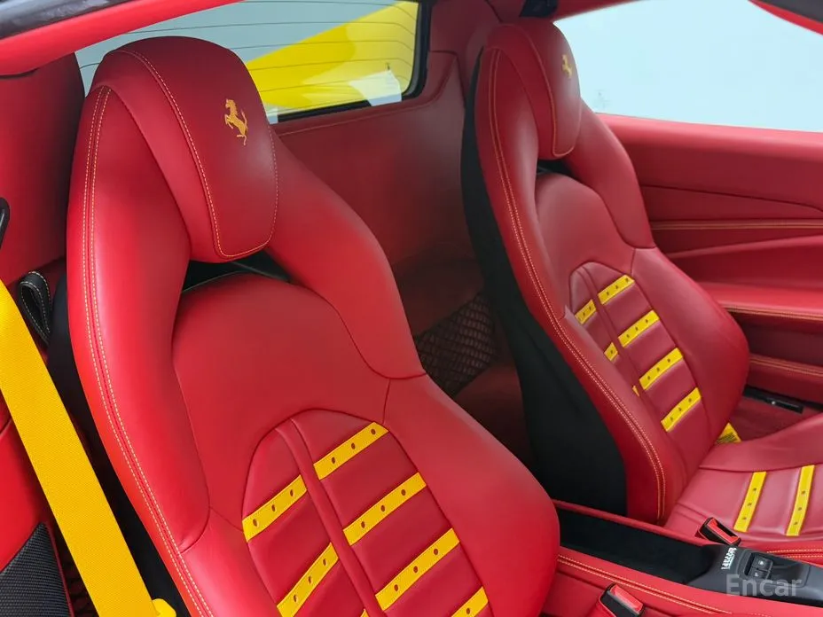 Ferrari F8 2019 3.9 V8