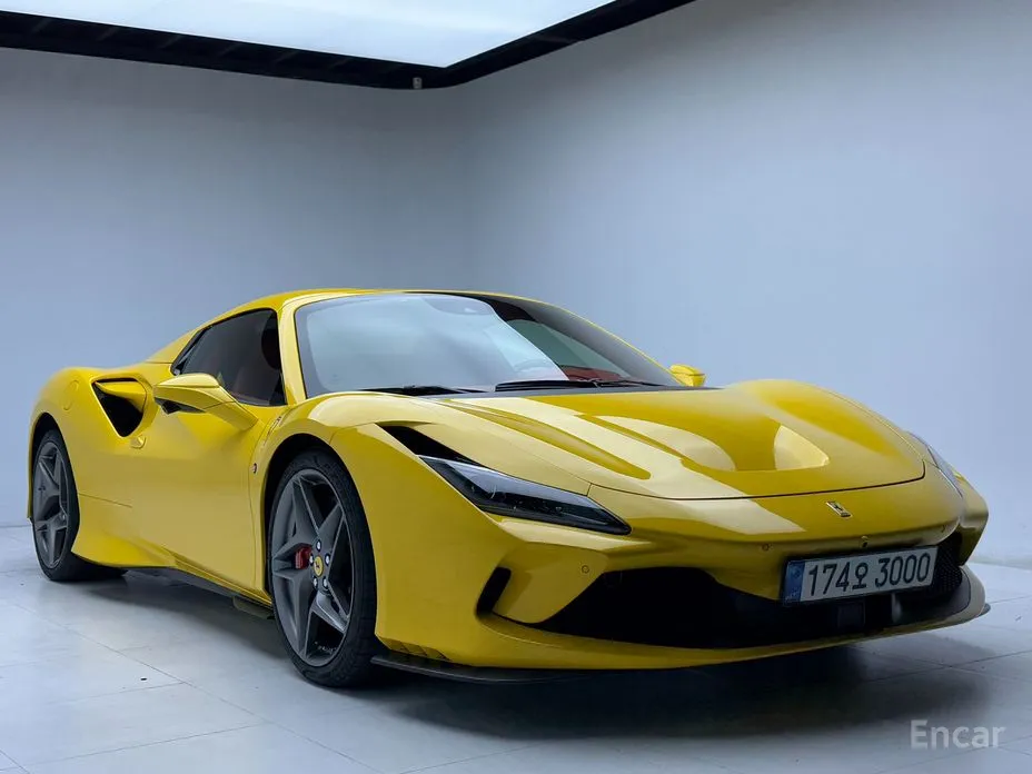 Ferrari F8 2019 3.9 V8