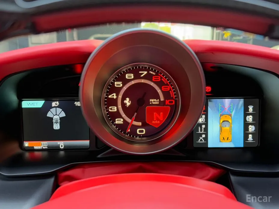 Ferrari F8 2019 3.9 V8