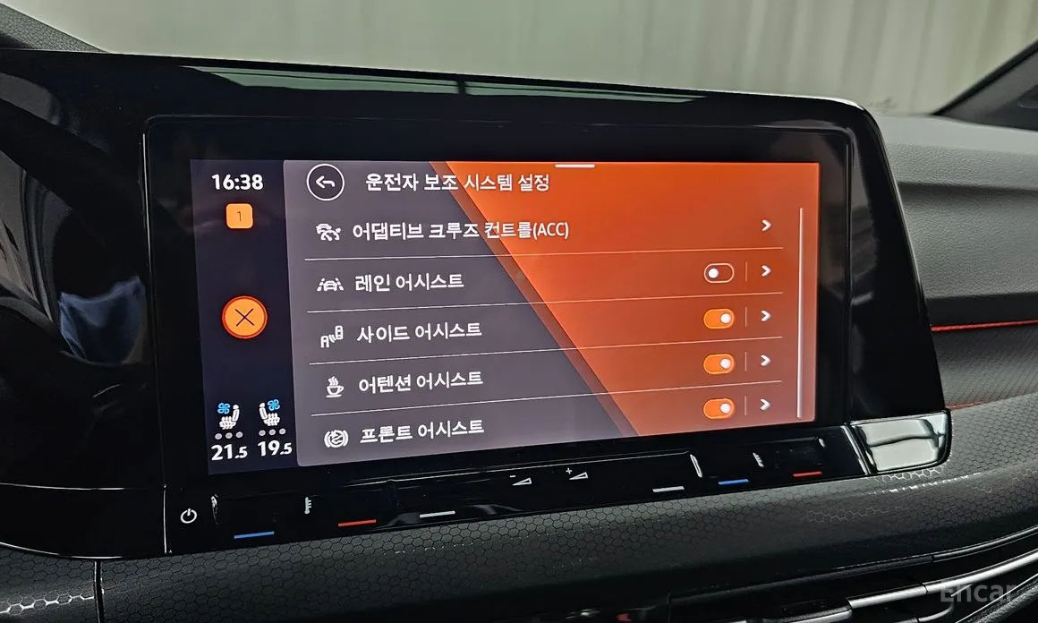 Volkswagen Golf 2022 2.0 GTI