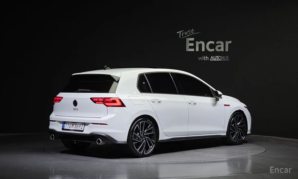 Volkswagen Golf 2022 2.0 GTI