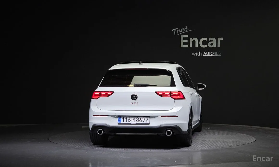 Volkswagen Golf 2022 2.0 GTI