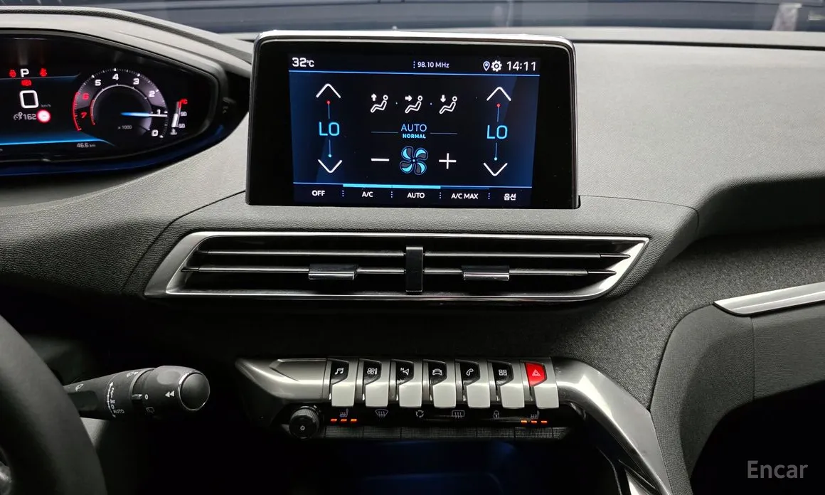 Peugeot 3008 2017 1.2 Pure Tech Allure