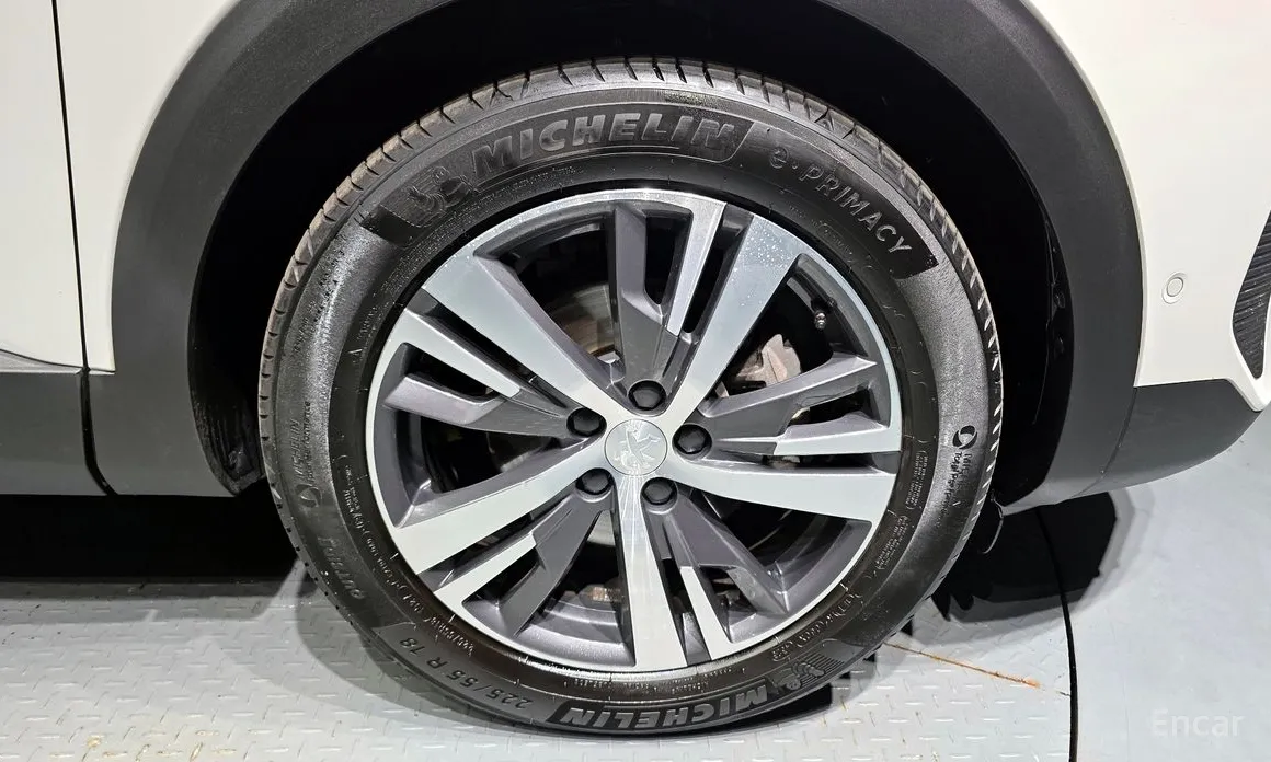 Peugeot 3008 2017 1.2 Pure Tech Allure