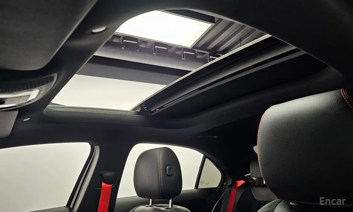 Mercedes-Benz A-Class 2019 AMG A35 4MATIC Sedan