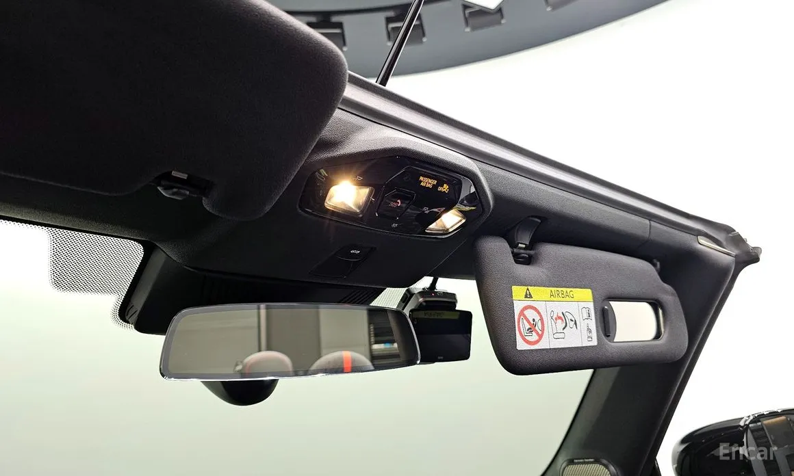 Mini Cooper Convertible 2025 JCW