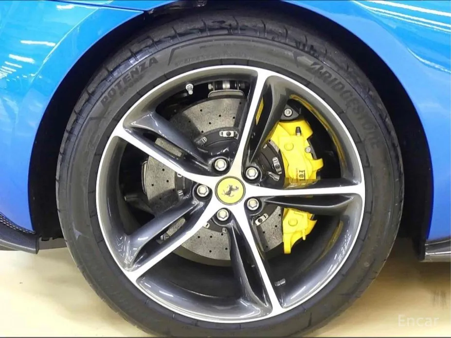 Ferrari 296 2022 3.0 V6