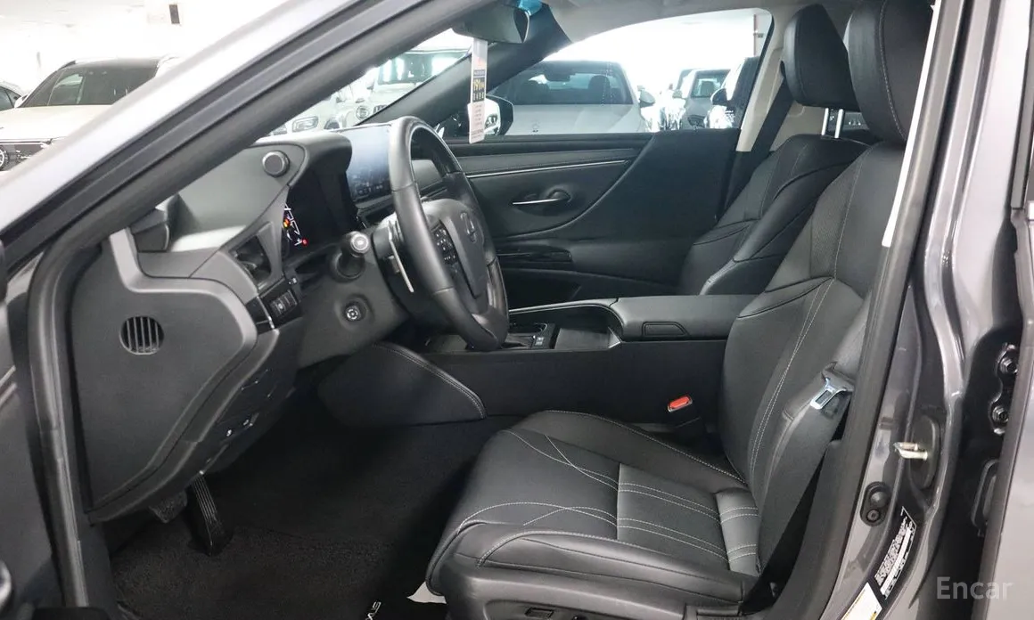 Lexus ES 2018 Luxury Plus