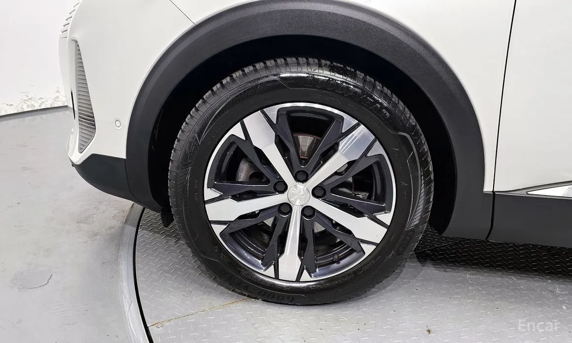 Peugeot 5008 2017 1.5 BlueHDi GT