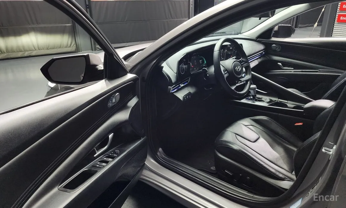 Hyundai Avante 2023 Modern