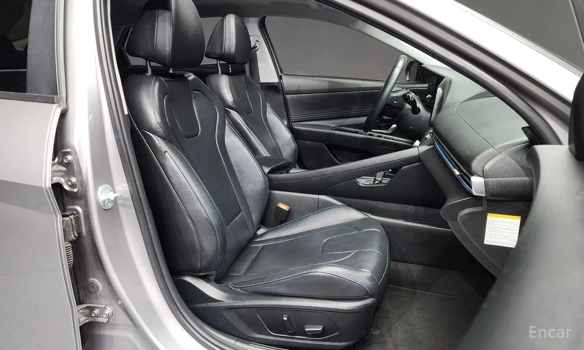 Hyundai Avante 2023 Modern