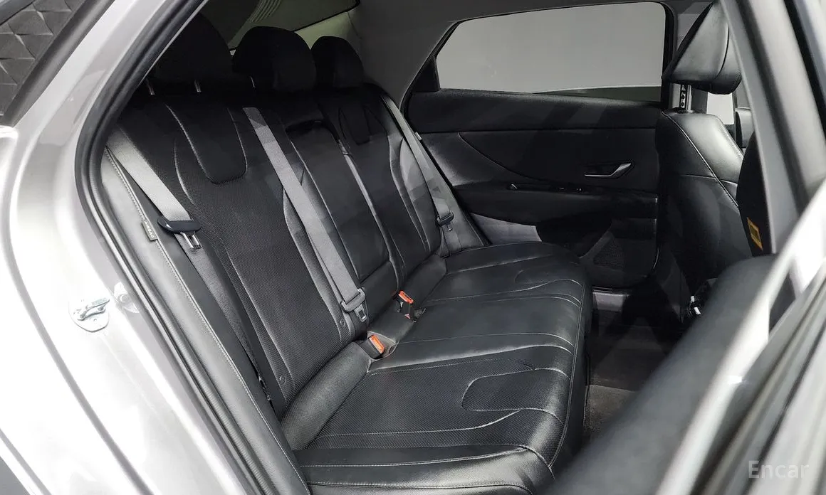 Hyundai Avante 2023 Modern