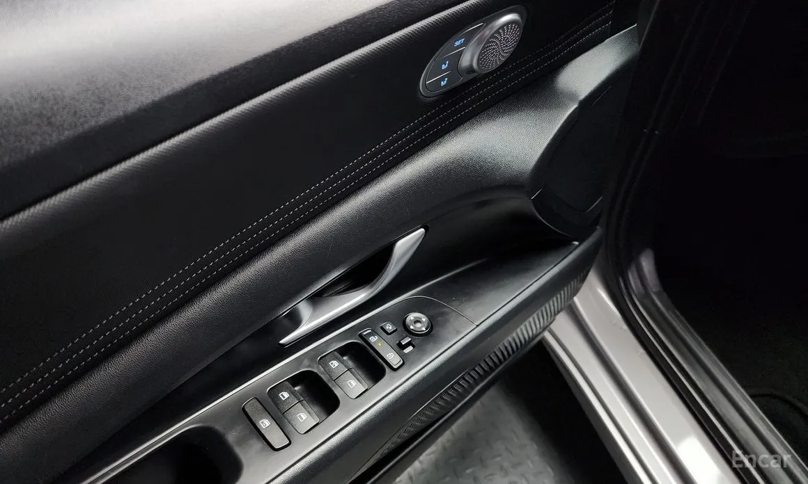 Hyundai Avante 2023 Modern