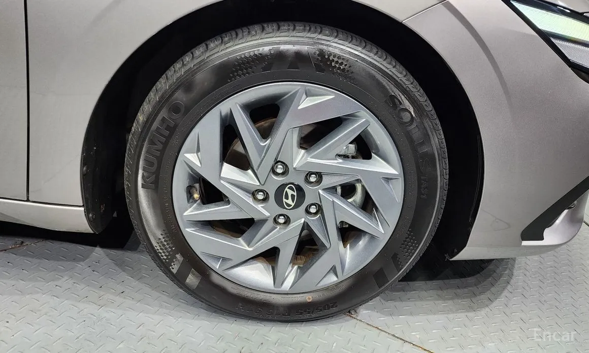 Hyundai Avante 2023 Modern