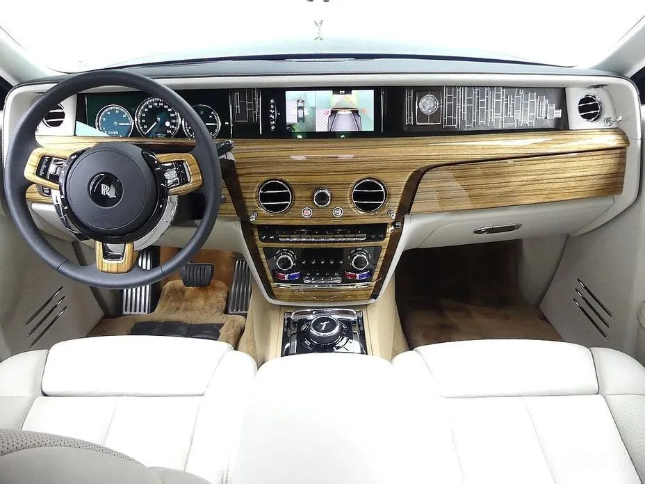 Rolls-Royce Phantom 2003 6.7 EWB V12