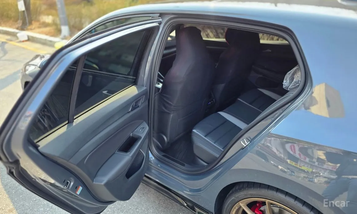 Volkswagen Golf 2022 2.0 GTI