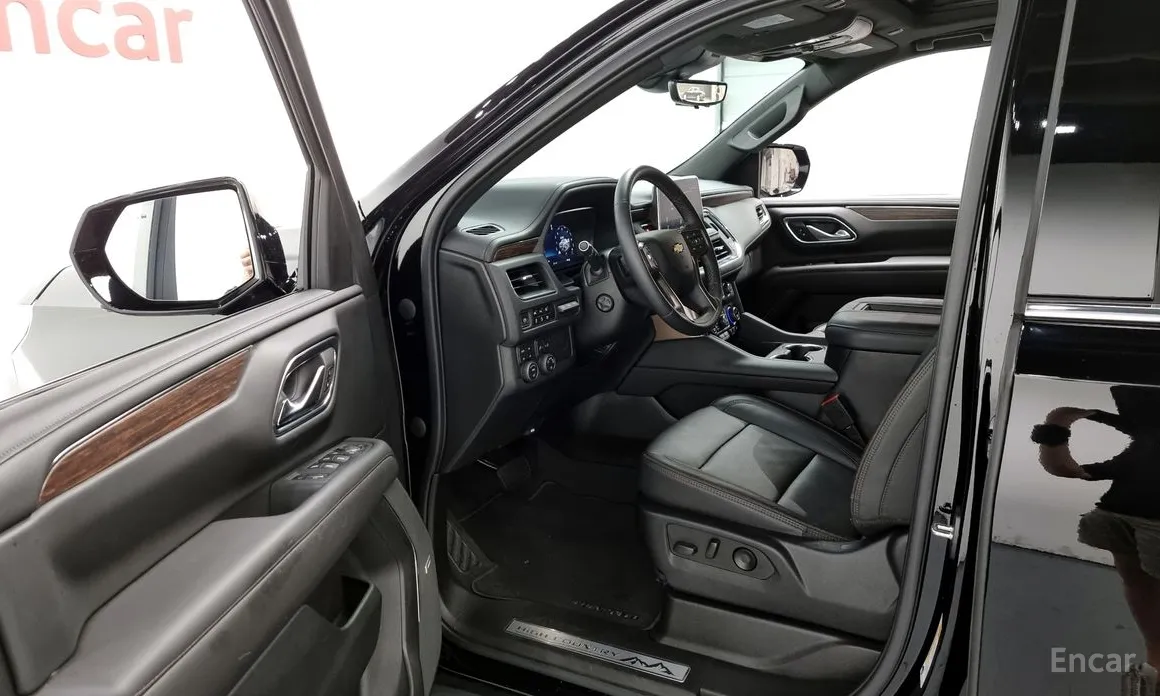 Chevrolet Tahoe 2022 6.2 Dark Knight 4WD