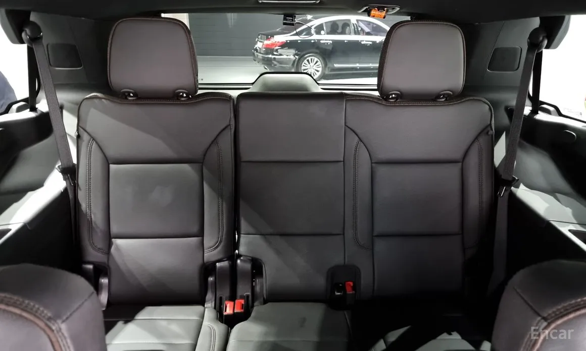 Chevrolet Tahoe 2022 6.2 Dark Knight 4WD