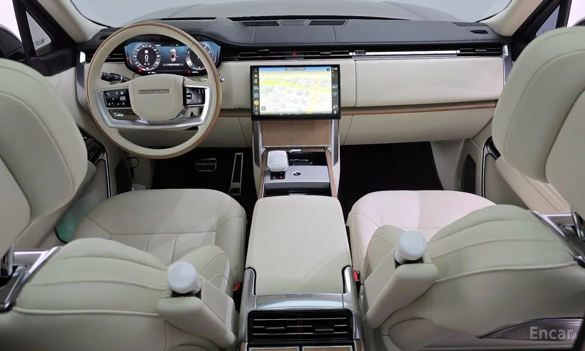 Land Rover Range Rover 2022 P615 SV LWB