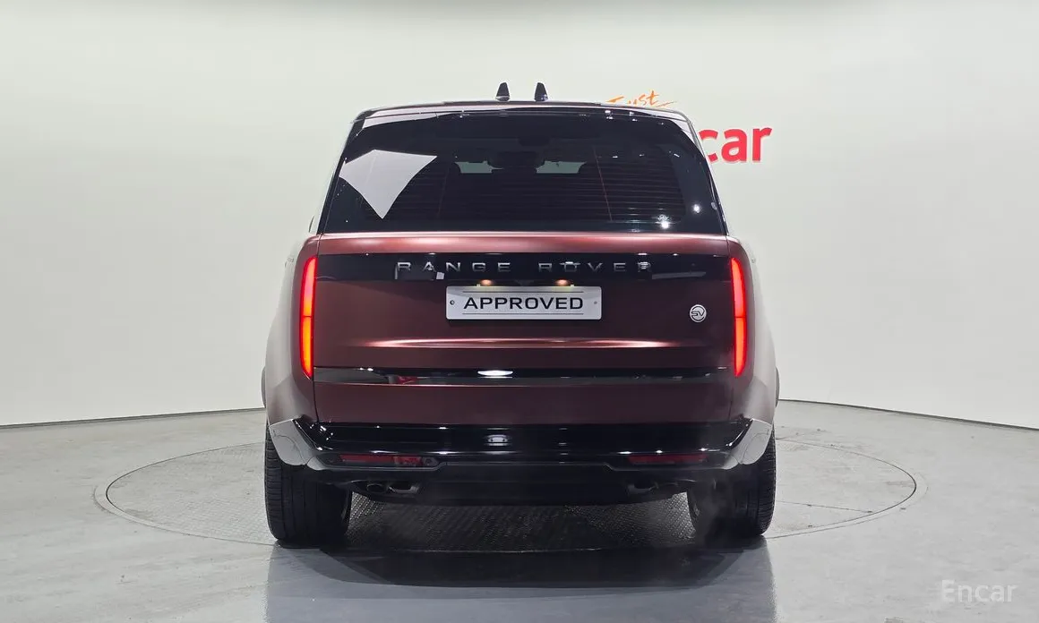 Land Rover Range Rover 2022 P615 SV LWB