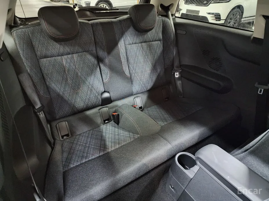 Mini Cooper 2024 Essential