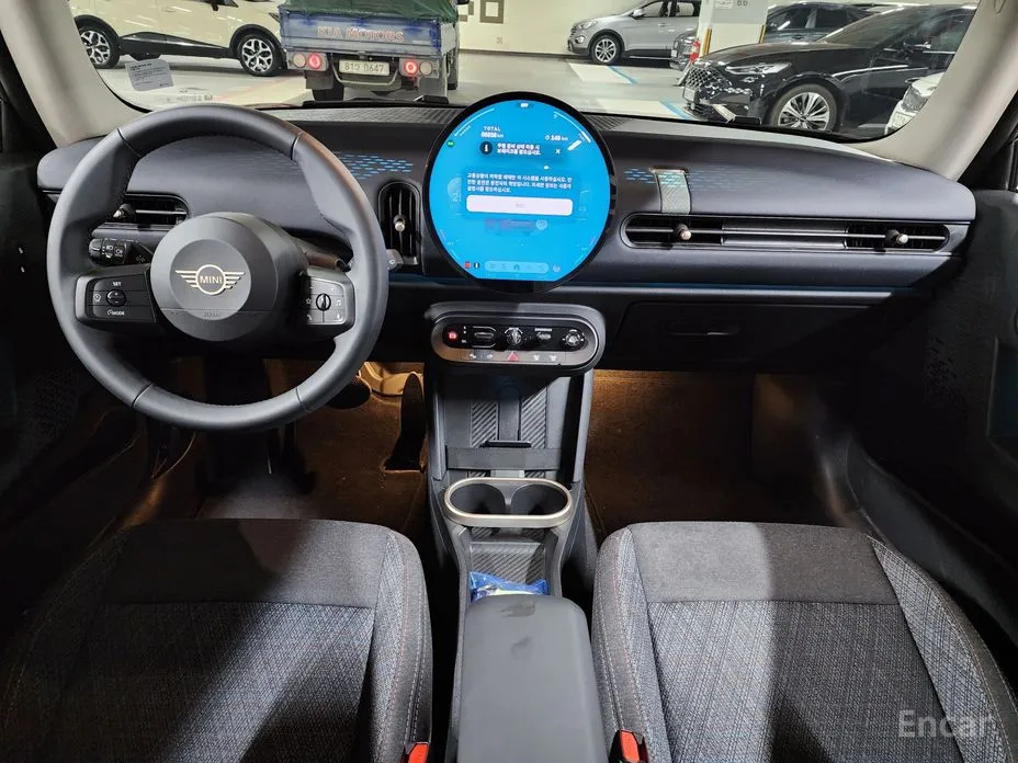 Mini Cooper 2024 Essential