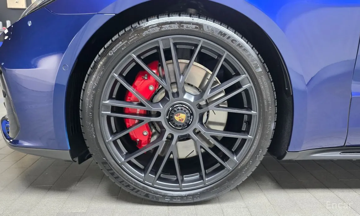 Porsche Panamera 2024 4.0 GTS