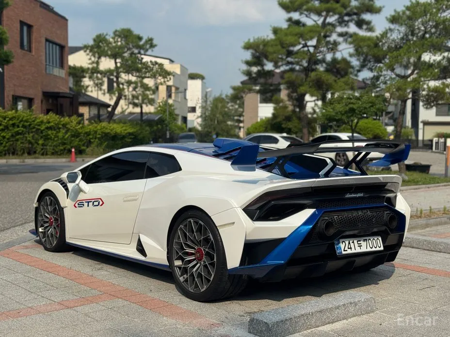 Lamborghini Huracan 2014 LP640-2 STO