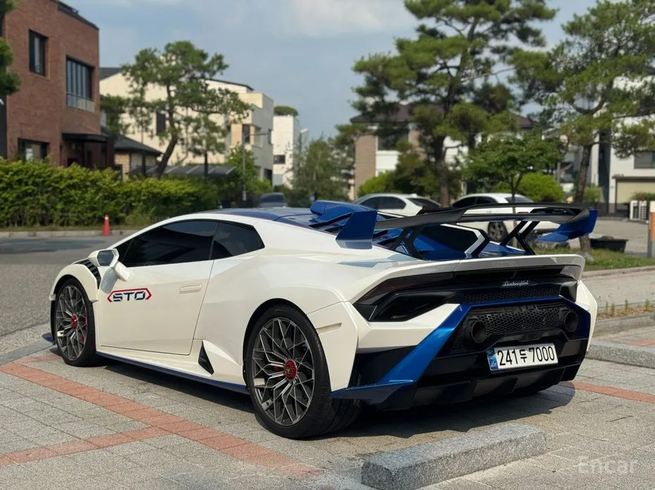 Lamborghini Huracan 2014 LP640-2 STO