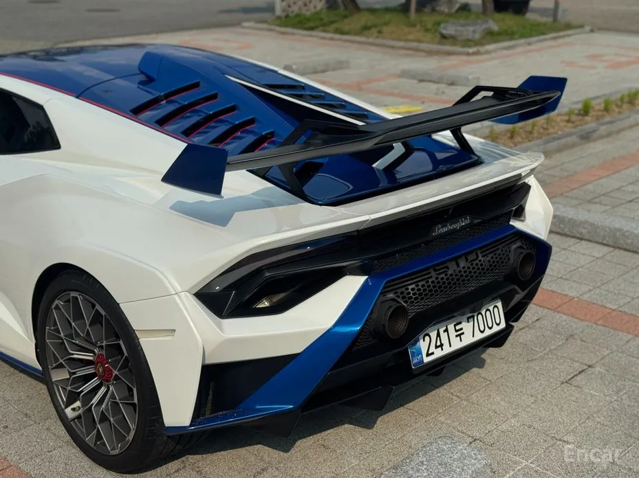 Lamborghini Huracan 2014 LP640-2 STO