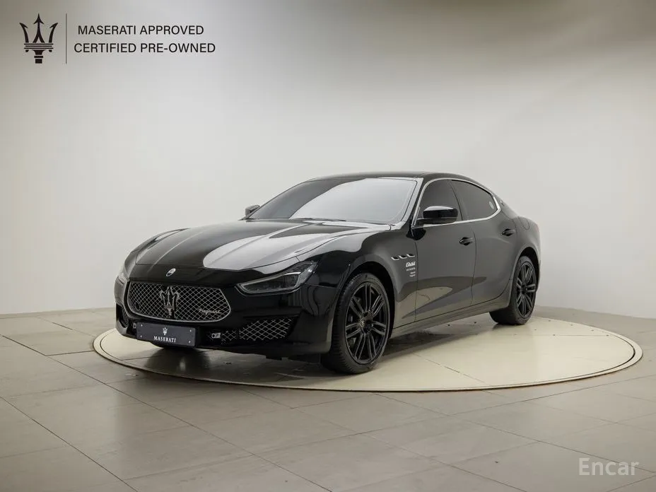 Maserati Ghibli 2013 2.0 Fragment Edition