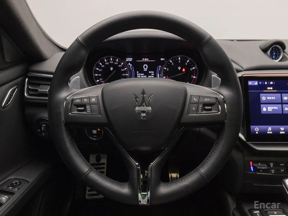 Maserati Ghibli 2013 2.0 Fragment Edition