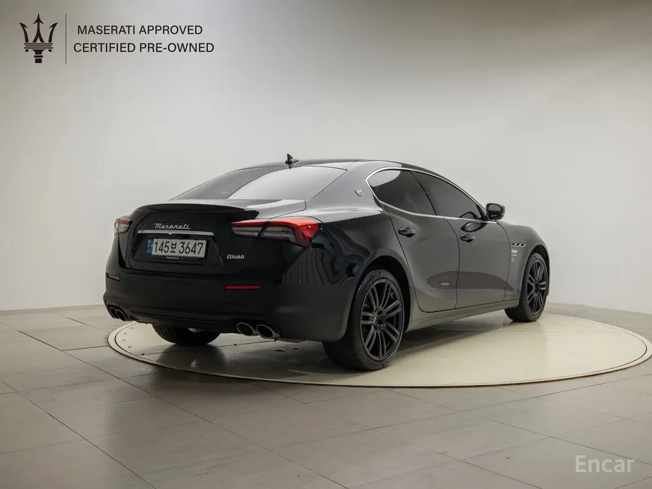 Maserati Ghibli 2013 2.0 Fragment Edition