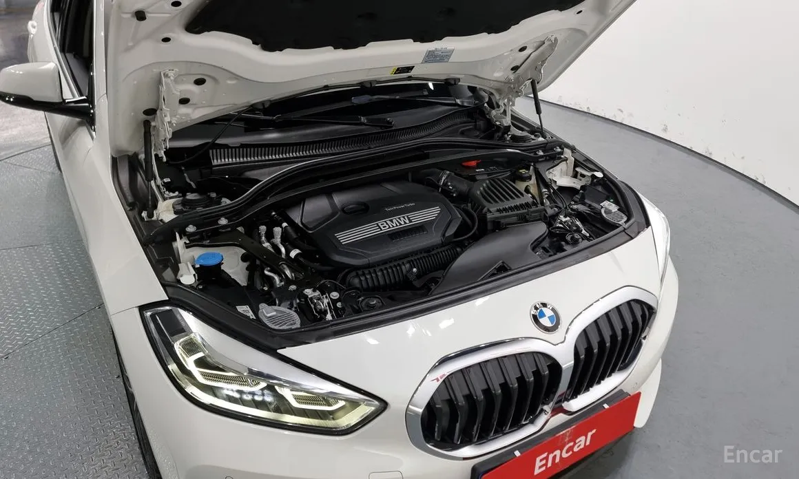 BMW 1 Series 2020 120i Advantage