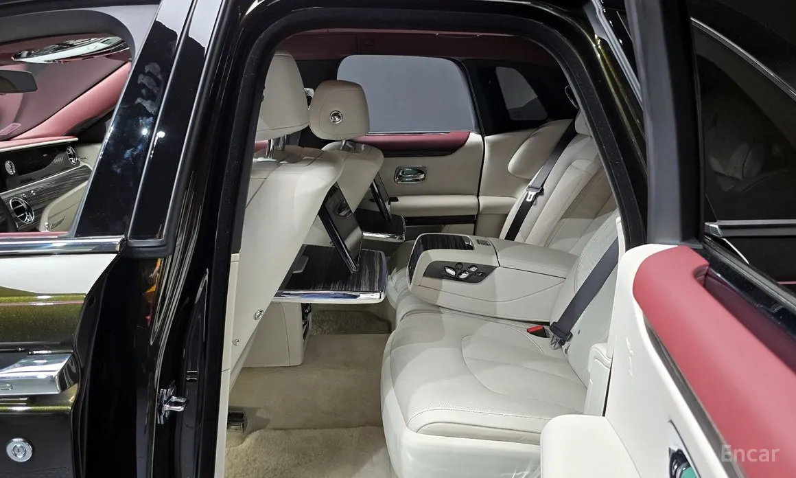 Rolls-Royce Ghost 2020 6.7 V12