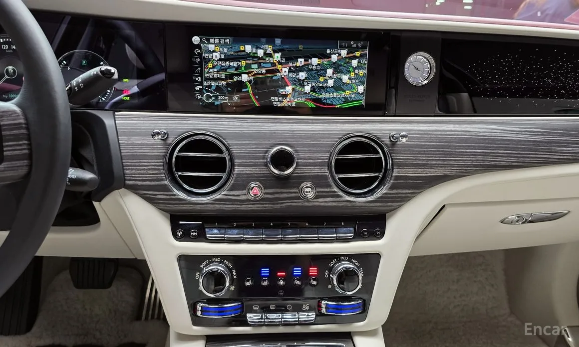 Rolls-Royce Ghost 2020 6.7 V12