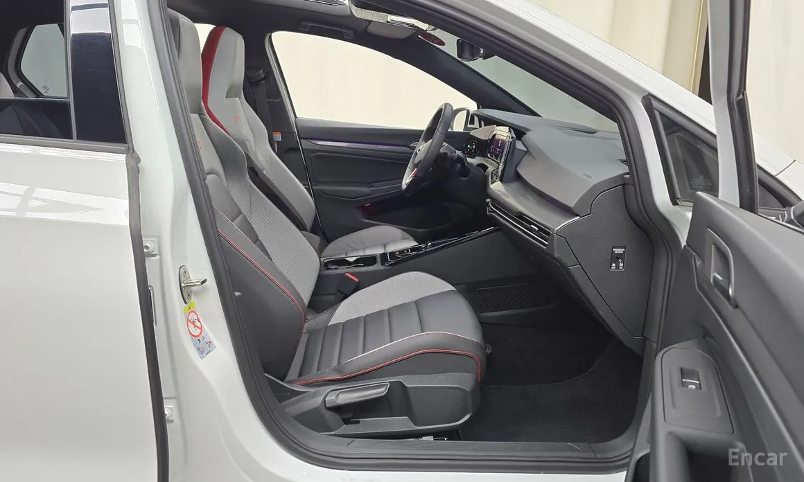 Volkswagen Golf 2022 2.0 GTI