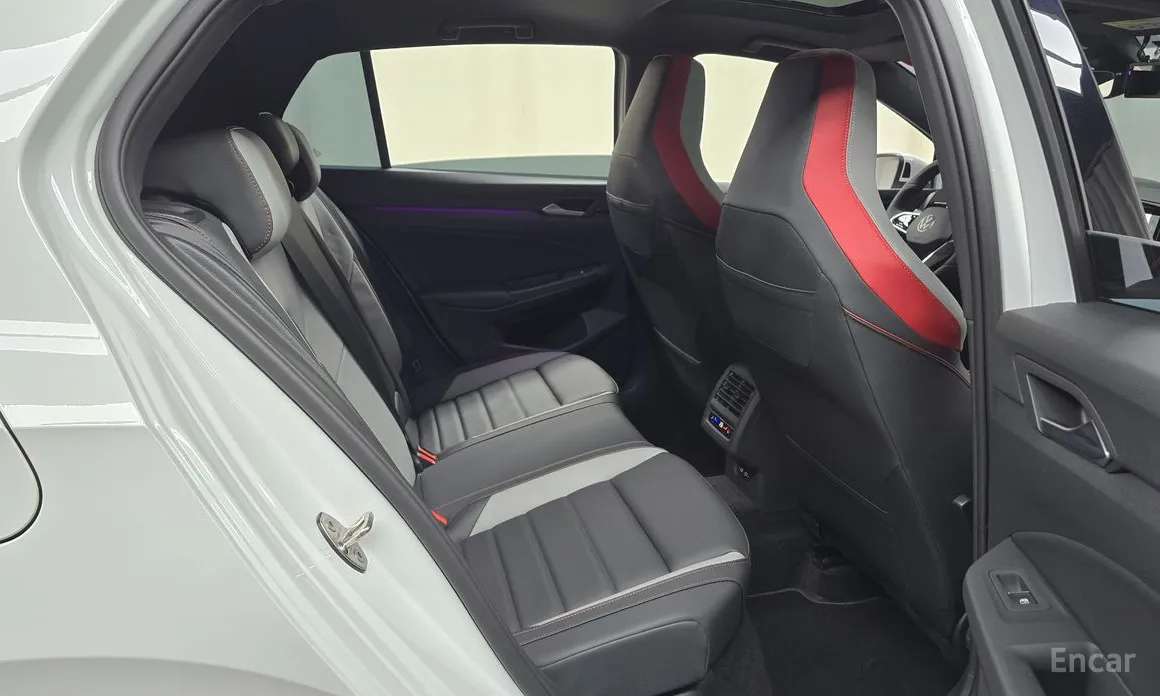 Volkswagen Golf 2022 2.0 GTI