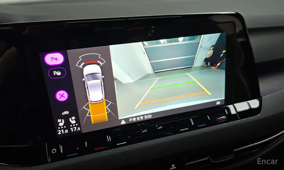 Volkswagen Golf 2022 2.0 GTI