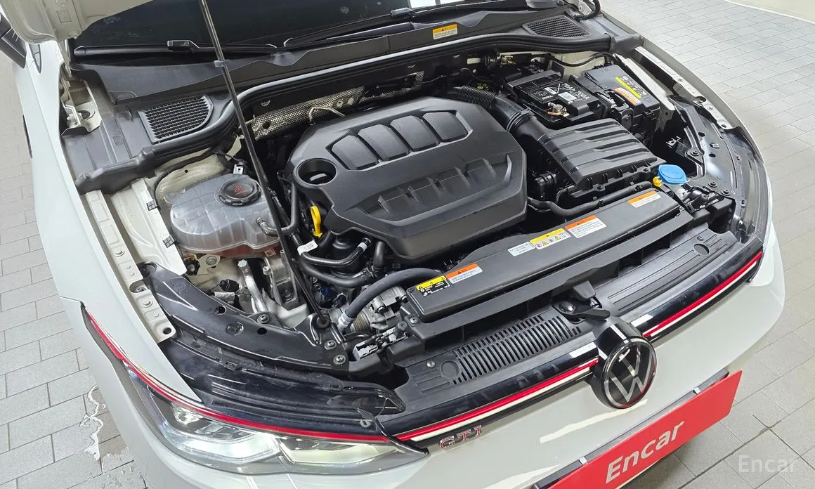 Volkswagen Golf 2022 2.0 GTI